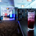 The Grand Winnipeg Airport Hotel By Lakeview