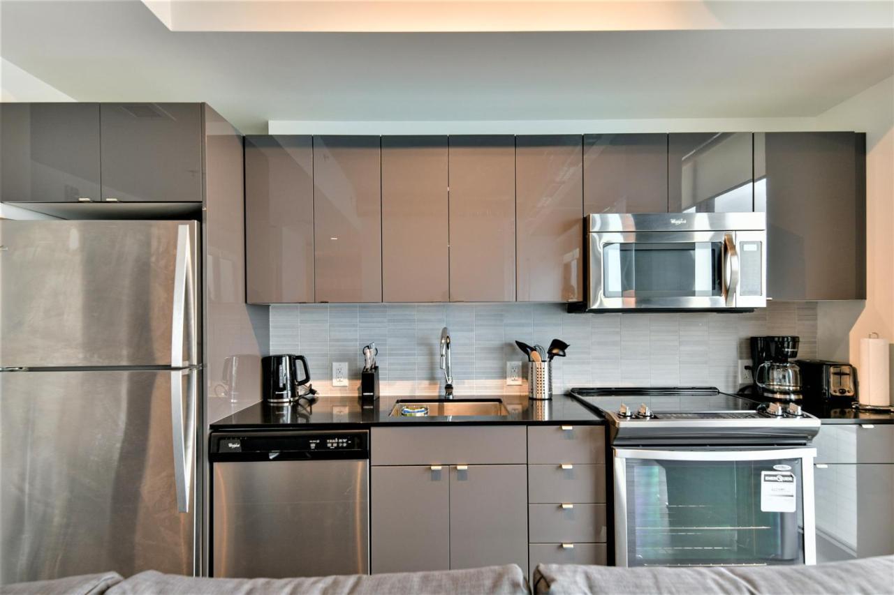 Apartment Cozy Skyline In Downtown, Across Canada Life Centre