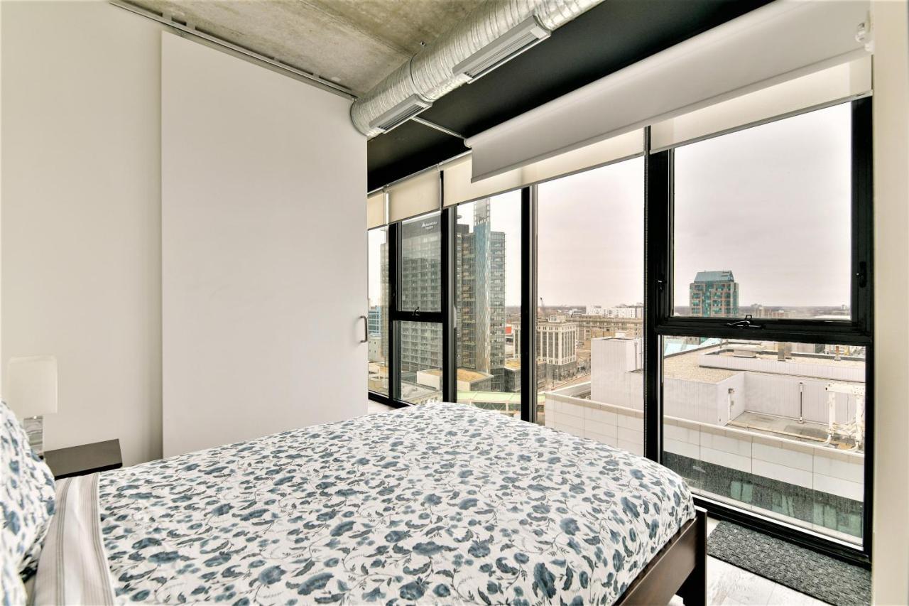 Apartment Cozy Skyline In Downtown, Across Canada Life Centre Winnipeg
