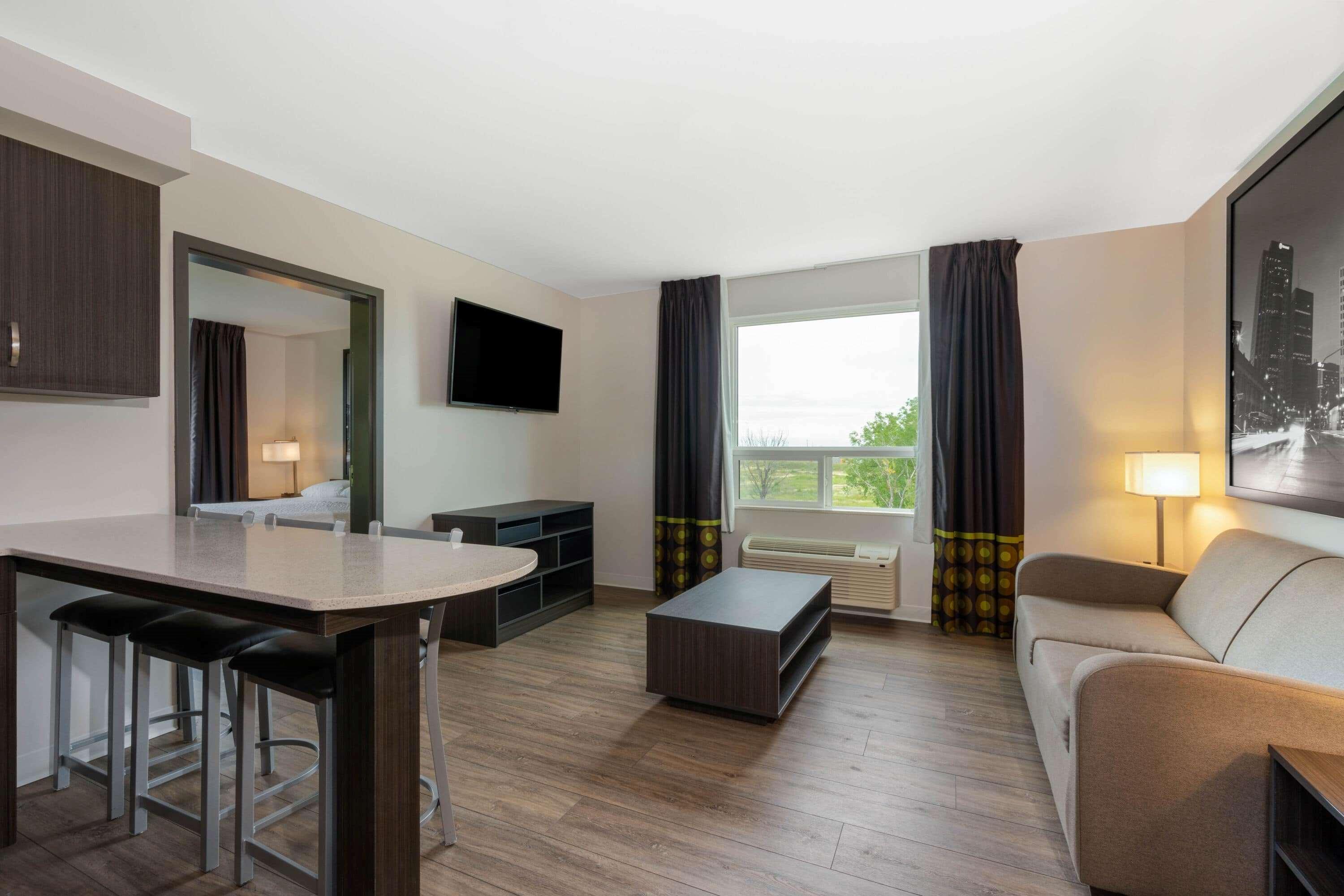 Hotel Super 8 By Wyndham East Mb