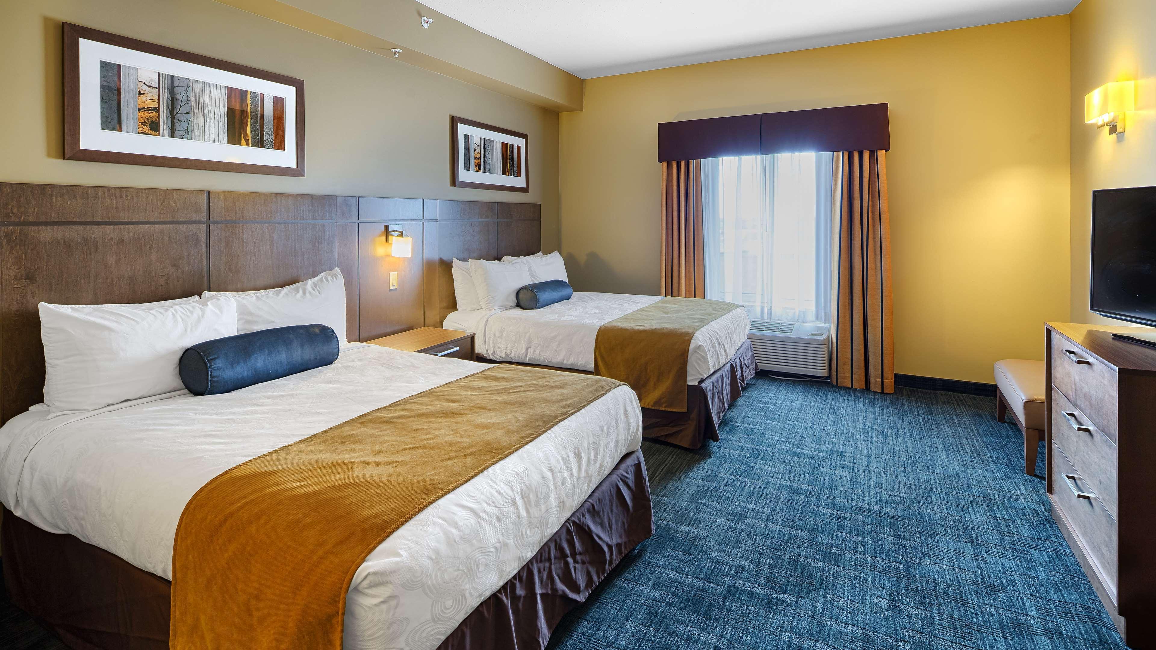 Western Winnipeg West Hotel