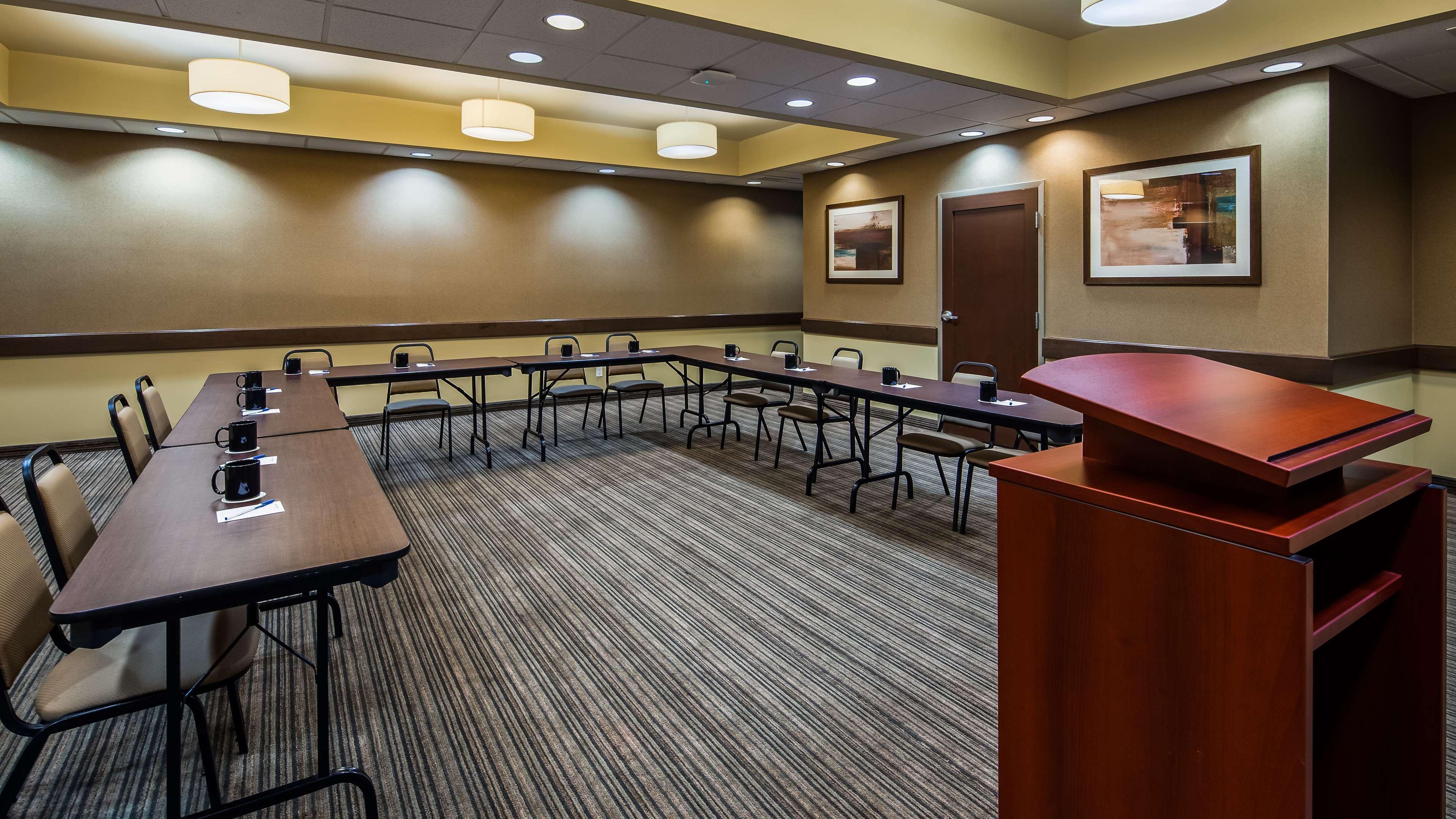 Western Winnipeg West Hotel 3*