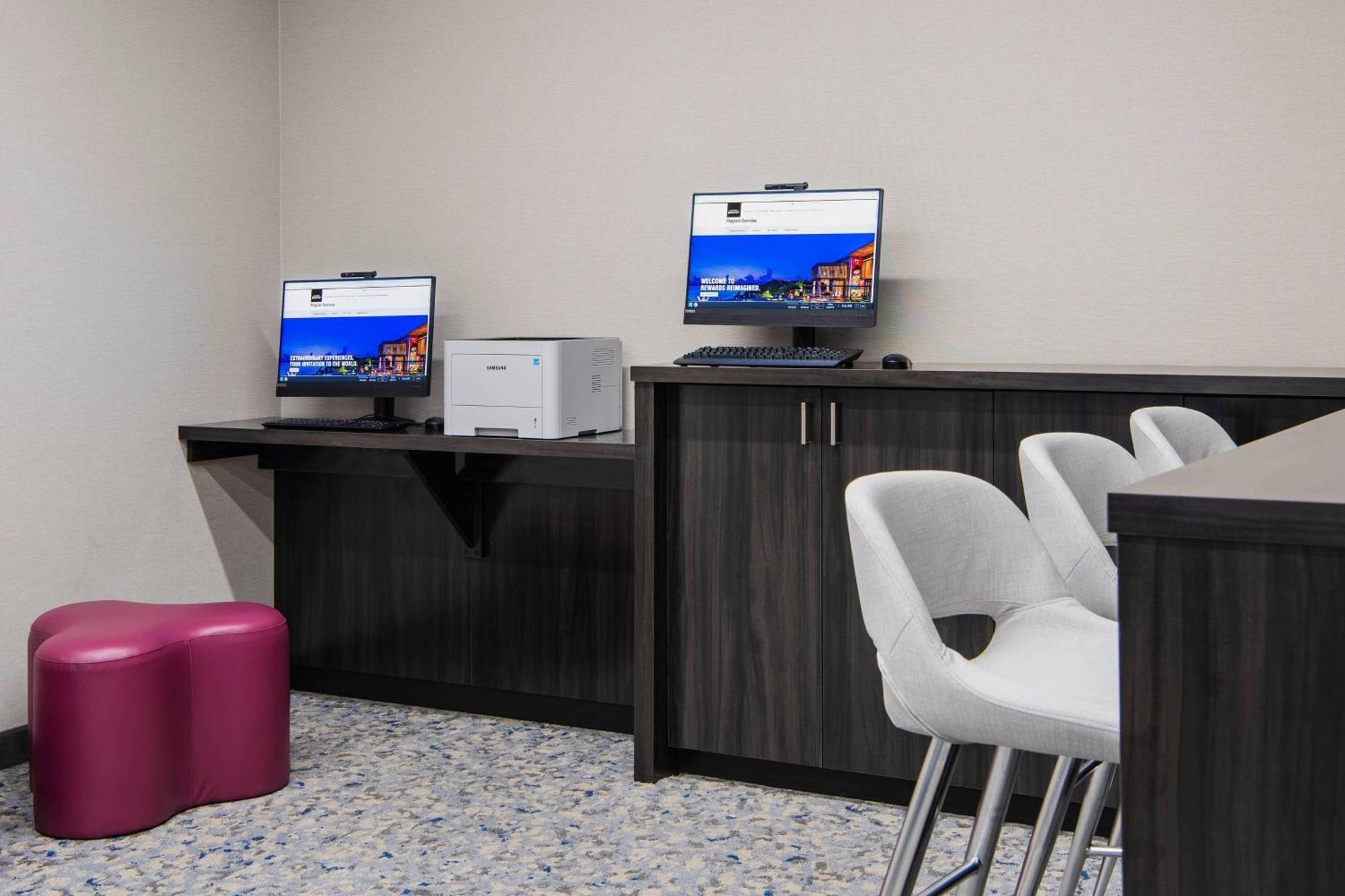 Hotel By Marriott 3*