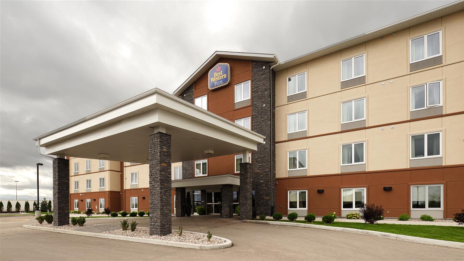 Hotel Western Winnipeg West