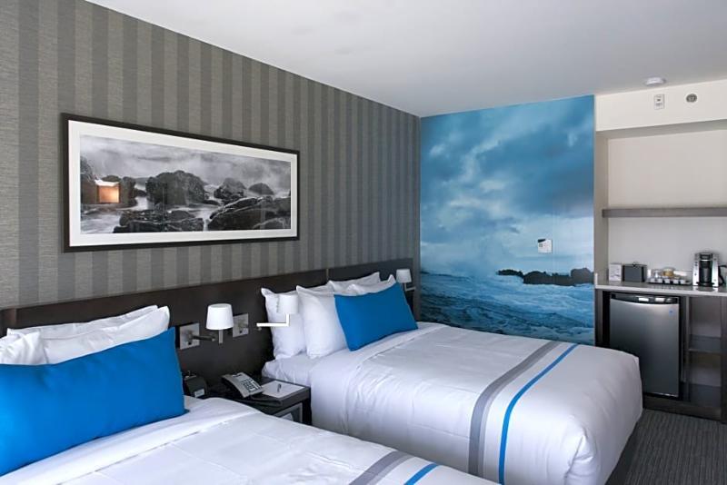 Hotel The Grand Airport By Lakeview