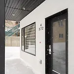 372 Enfield Crescent, 2