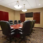 Best Western Plus Winnipeg Airport Hotel