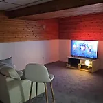 River Park South - 2 Bedroom Basement Suite