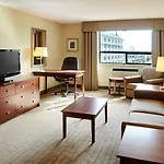 Holiday Inn & Suites Winnipeg Downtown By Ihg
