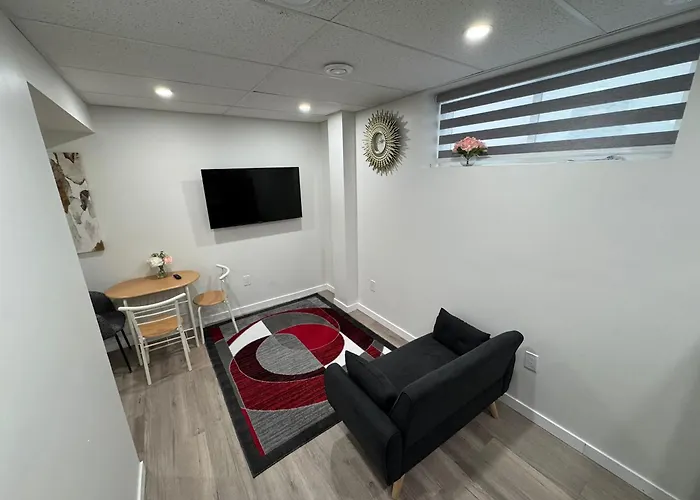 Luxury 2 Bedroom Basement Suite