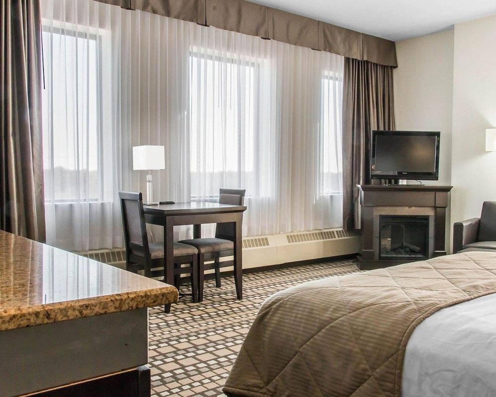 Hotel Clarion &