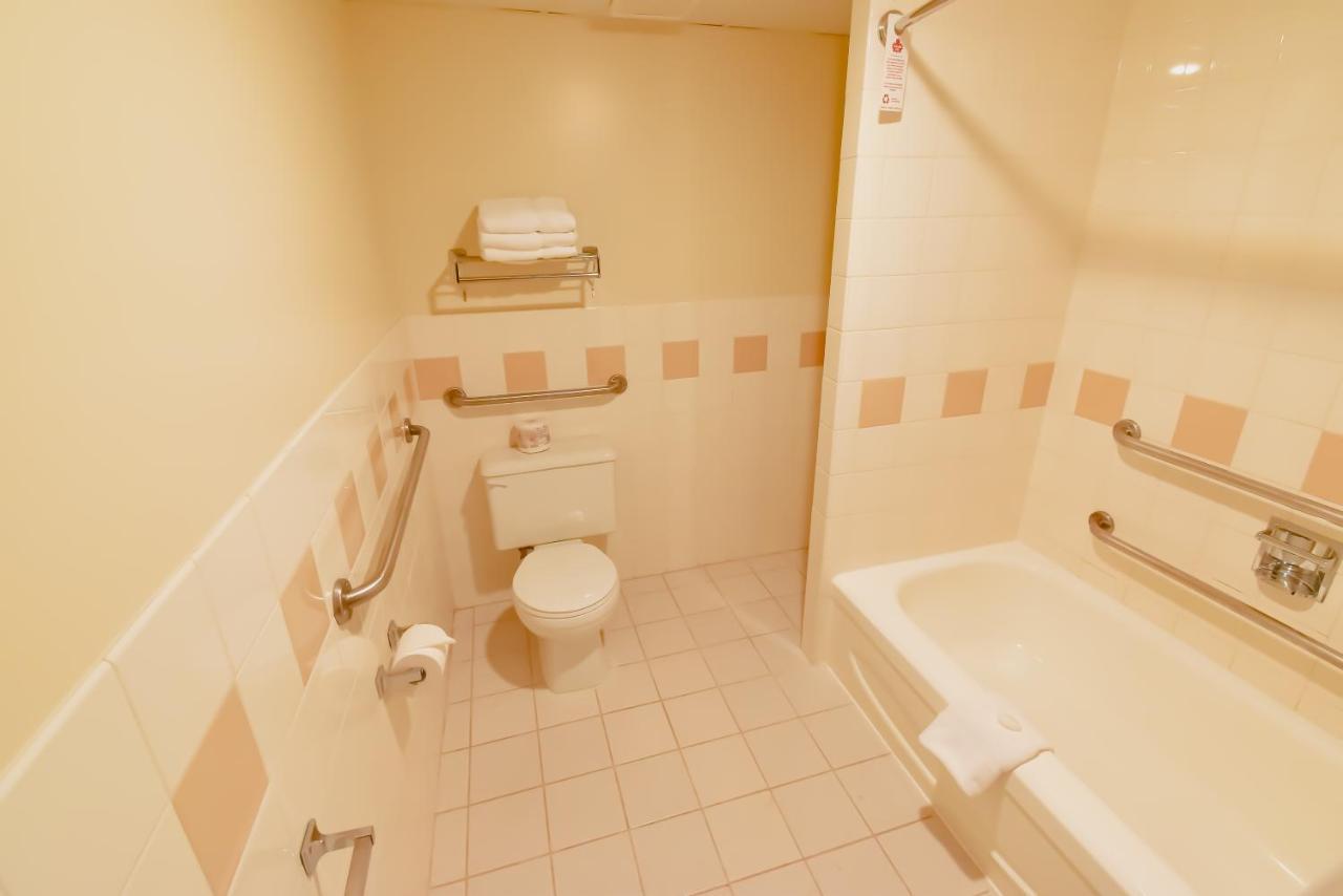 Hotel Canad Destination Centre Garry 3*