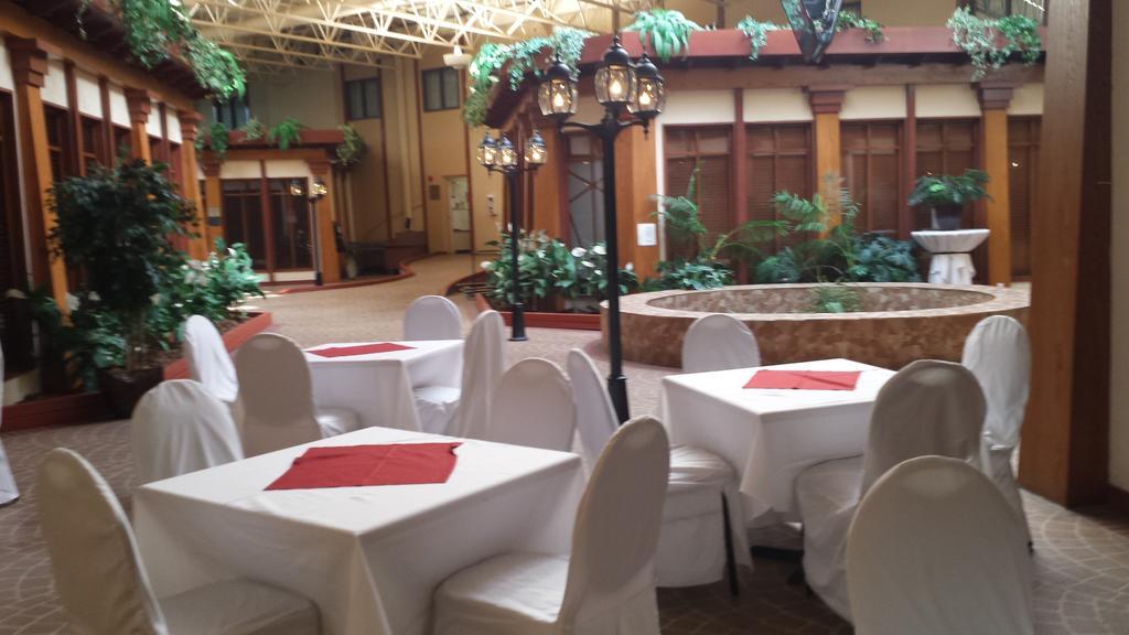 Canad Destination Centre Garry Hotel Winnipeg