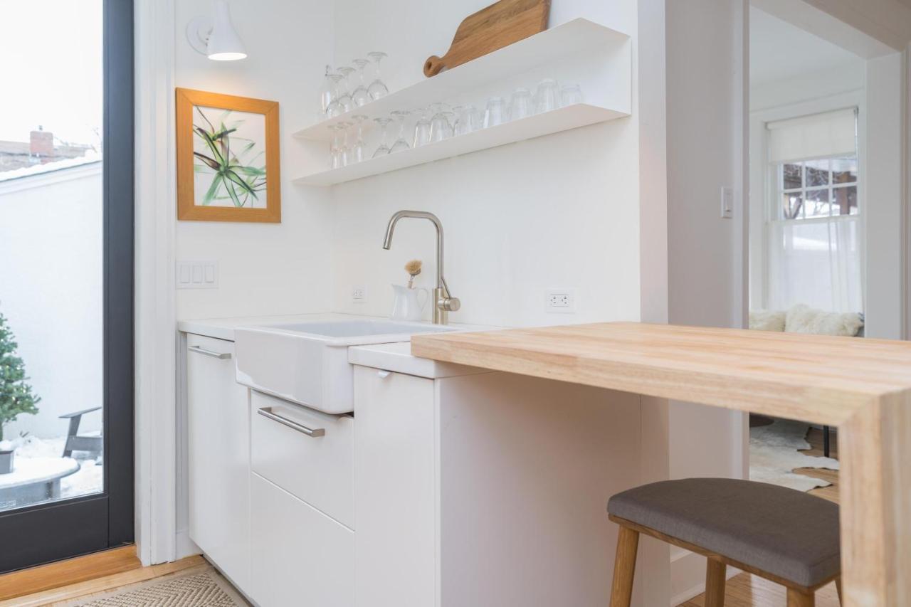 Holiday home 890 Grosvenor Avenue *