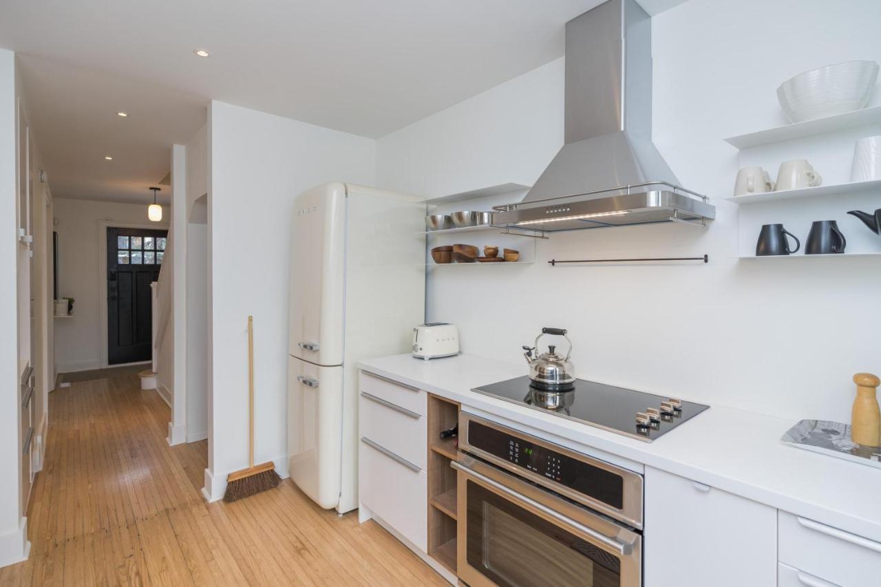Holiday home 890 Grosvenor Avenue Winnipeg