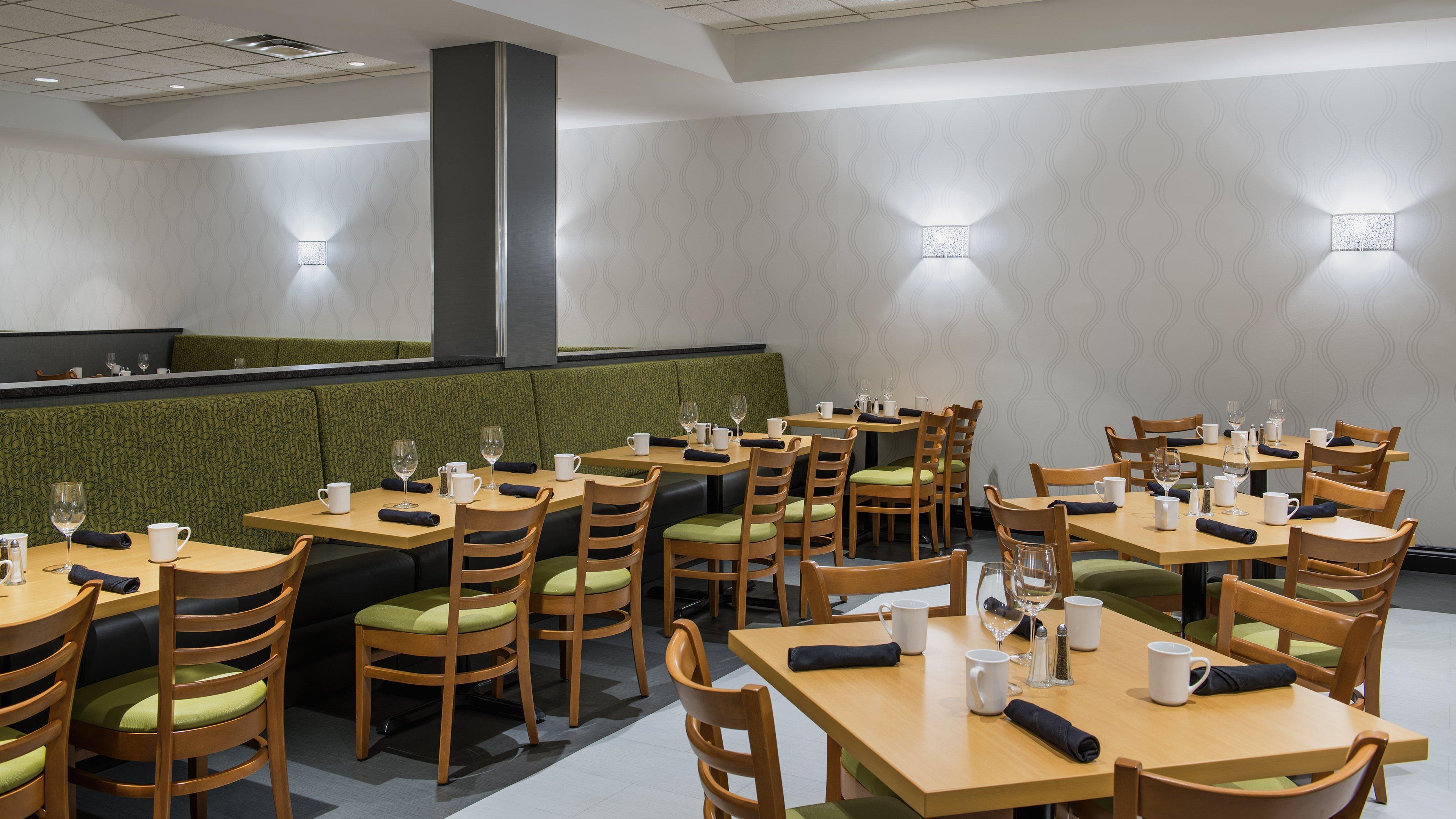 - Airport West By Ihg 3* Winnipeg