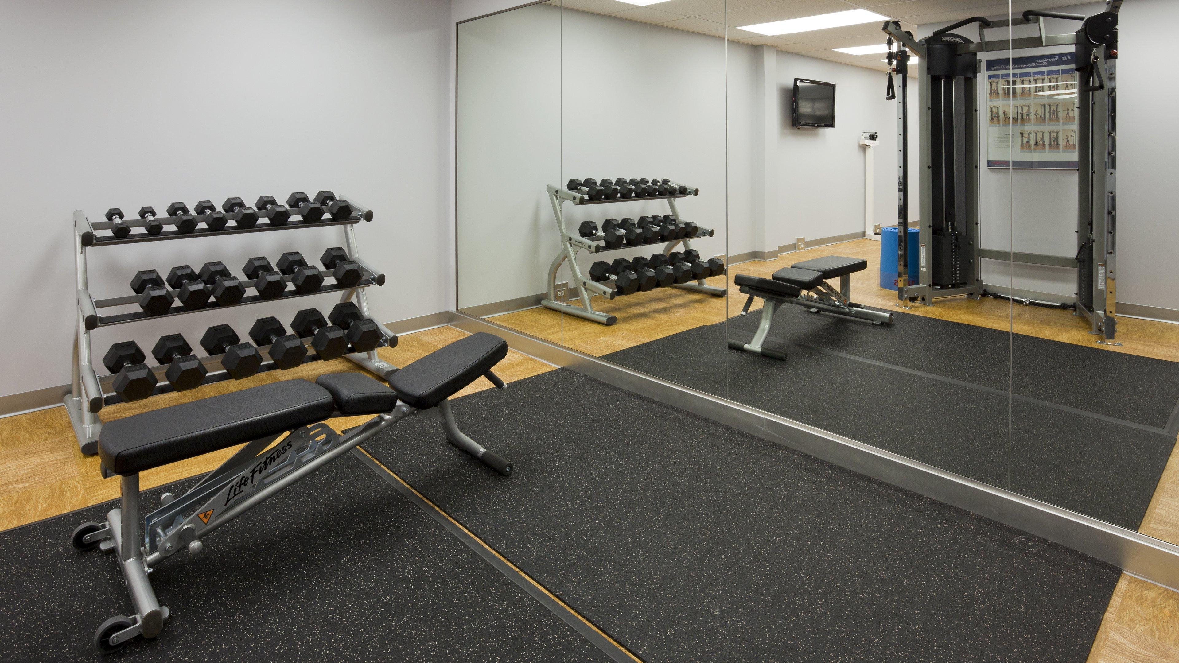 - Airport West By Ihg Hotel Winnipeg