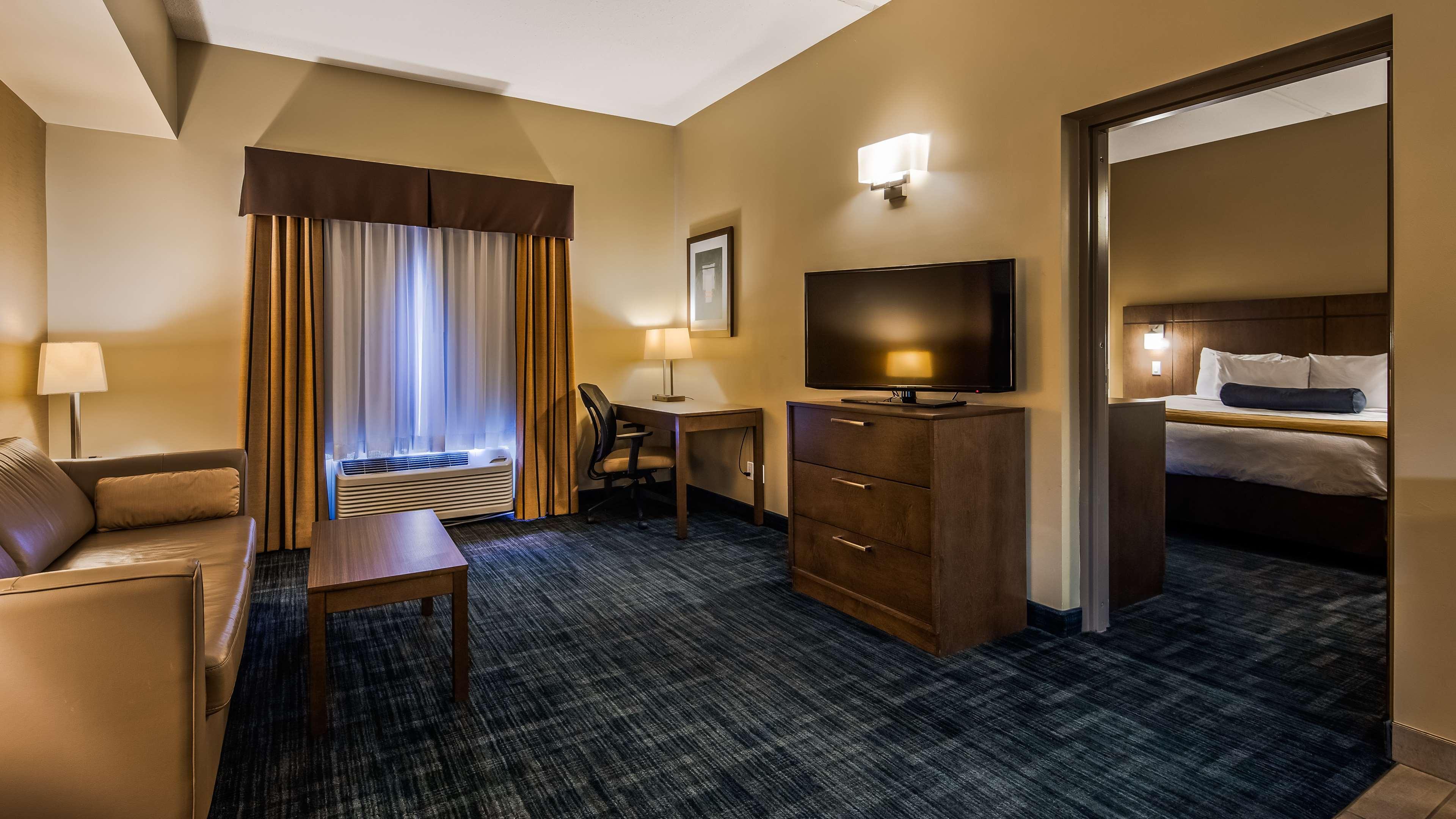 Western Winnipeg West Hotel Headingley