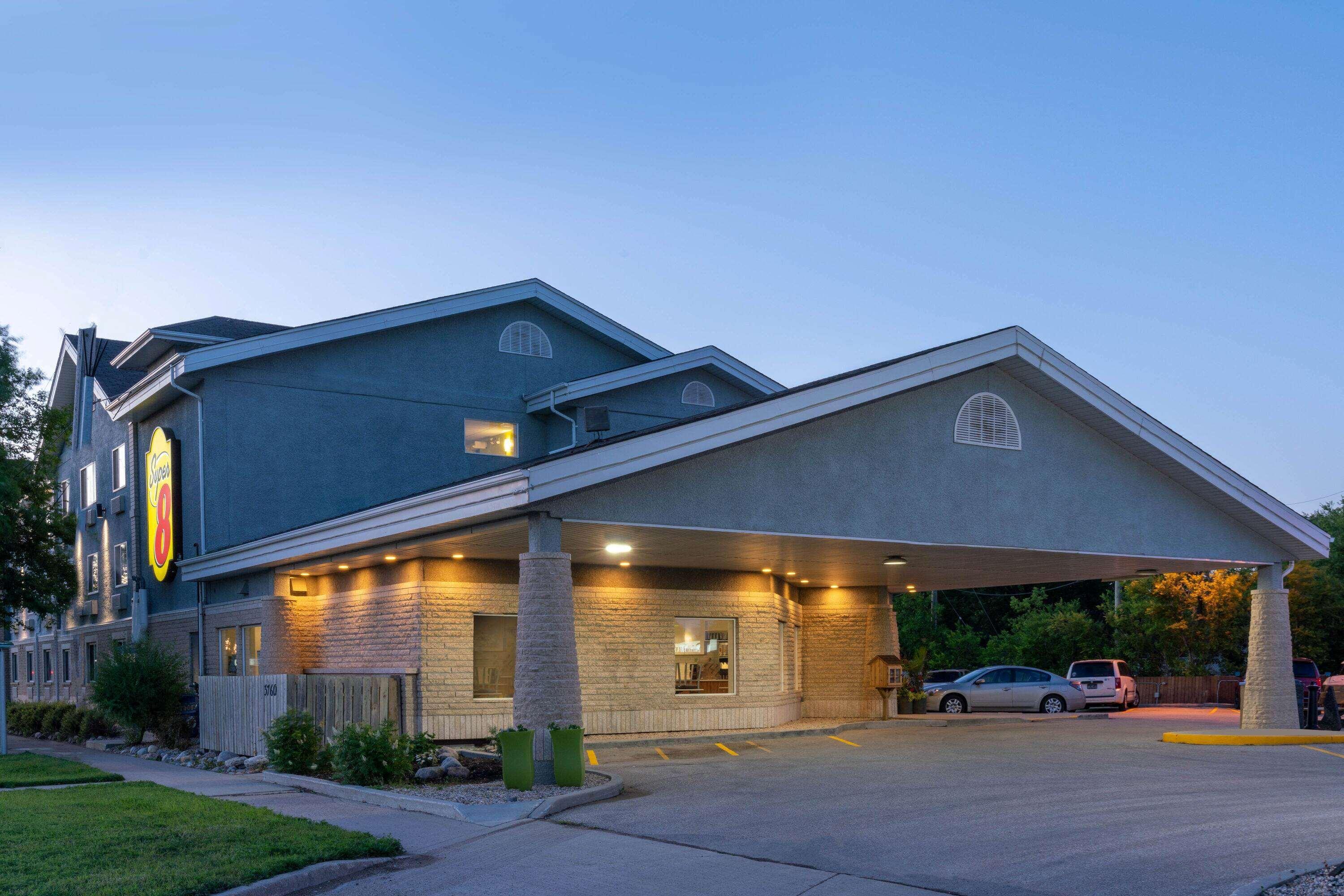 Super 8 By Wyndham West 3* Winnipeg
