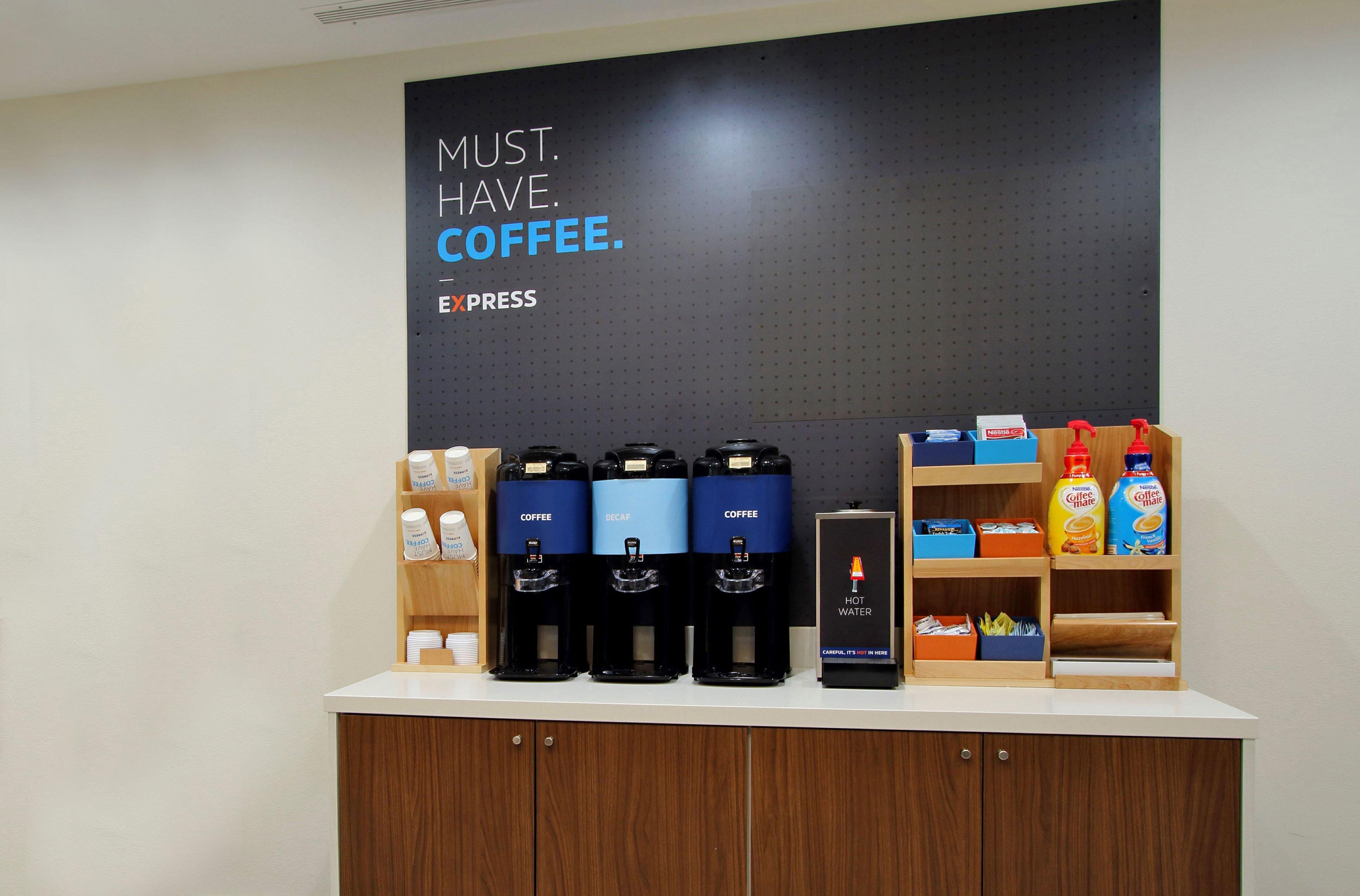 Express Airport - Polo Park By Ihg 3*