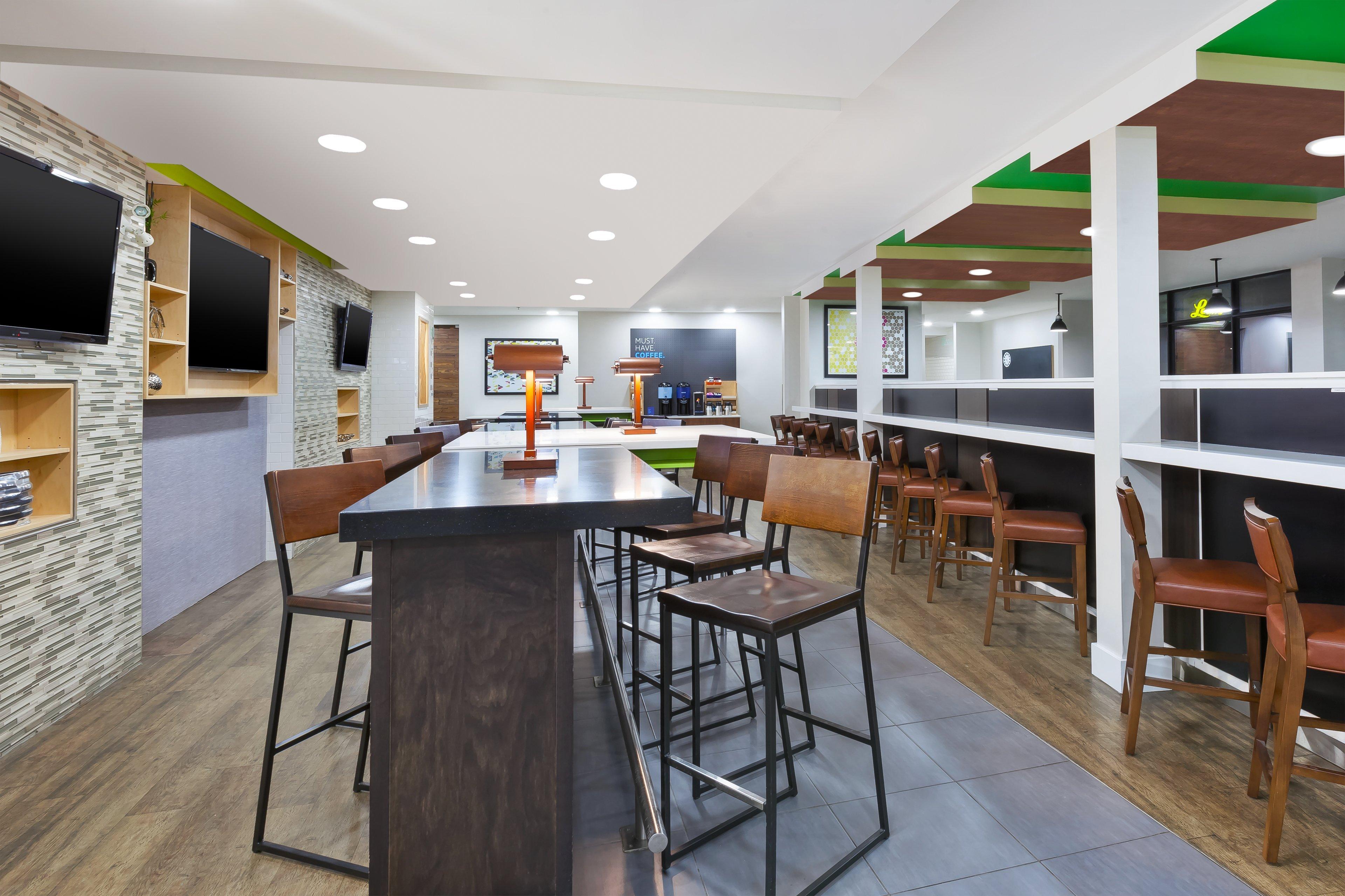 Express Airport - Polo Park By Ihg Hotel Winnipeg
