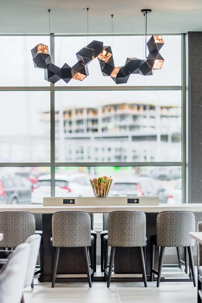 Hotel Hyatt House South Outlet Collection 3*