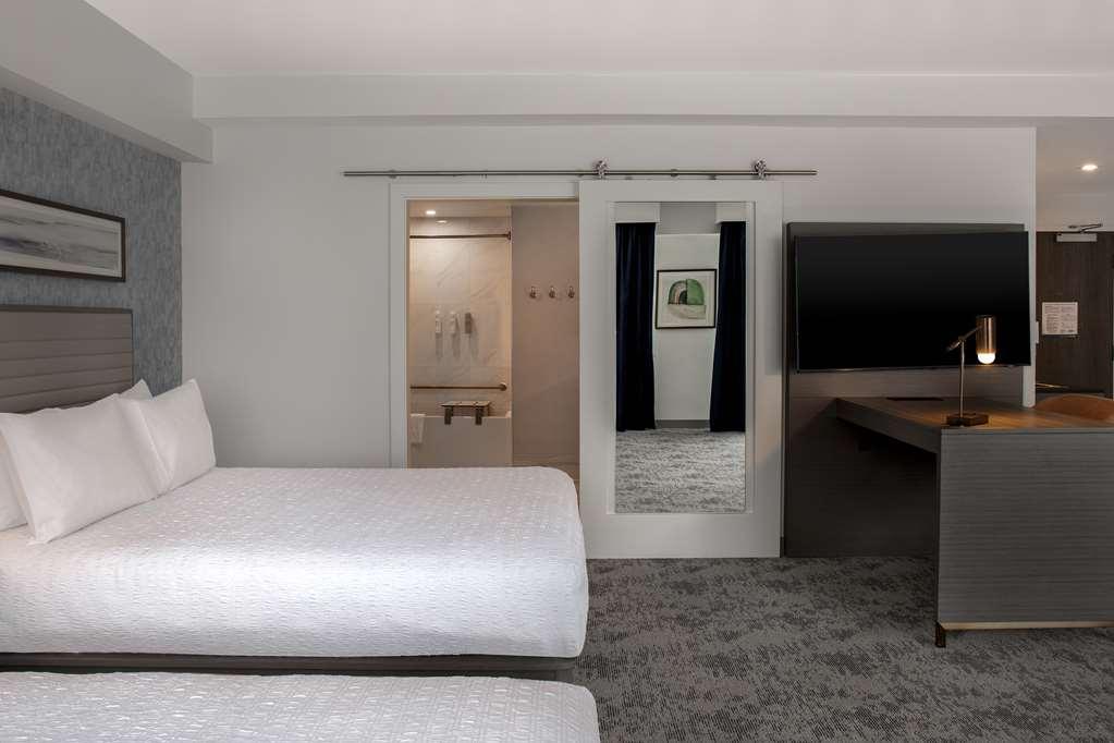 Hampton By Hilton Downtown Hotel