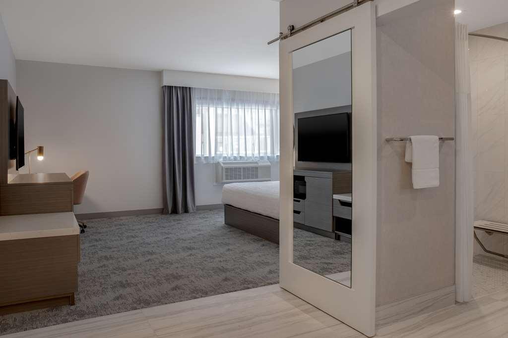 Hampton By Hilton Downtown Hotel *