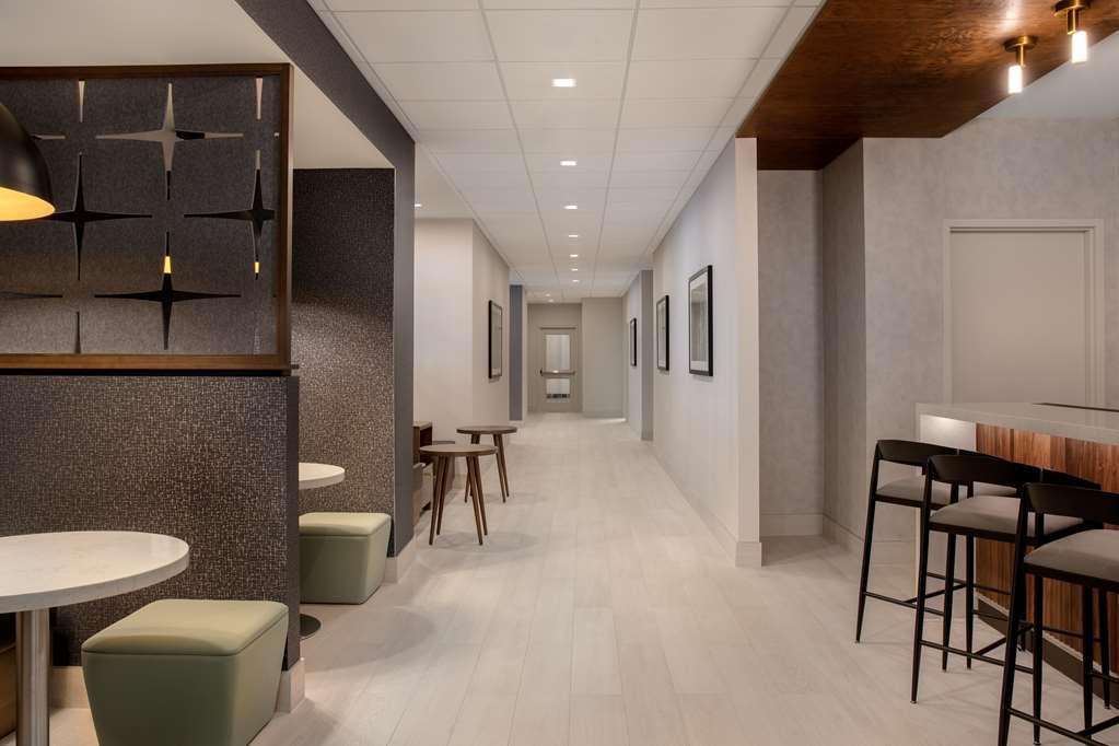 Hampton By Hilton Downtown