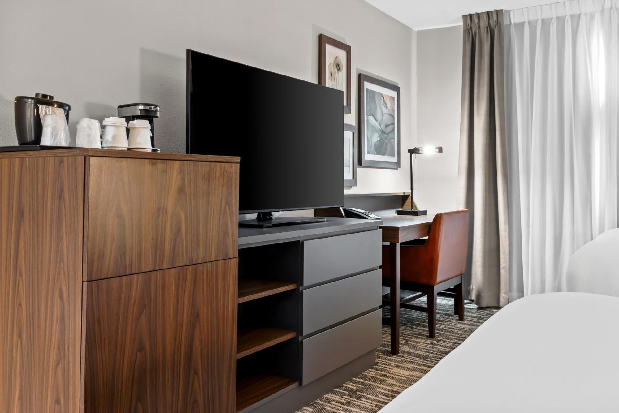Country & By Radisson, Winnipeg, Mb