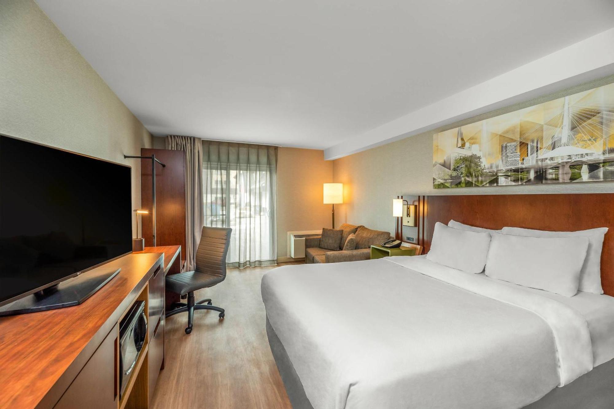 Comfort Airport 3* Winnipeg