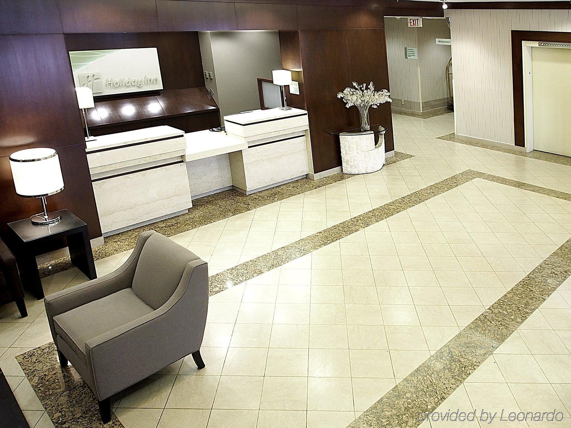 & Downtown By Ihg Winnipeg