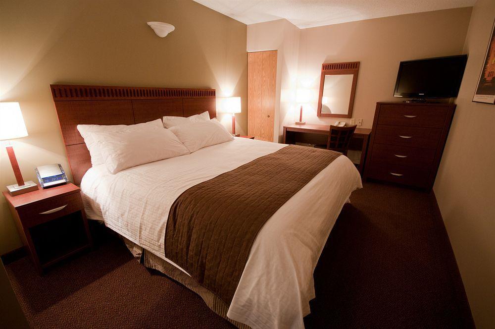 Hotel Canad Destination Centre Garry 3*