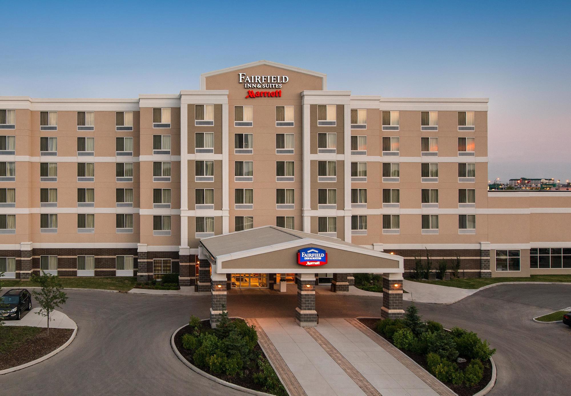 Fairfield & By Marriott 3*