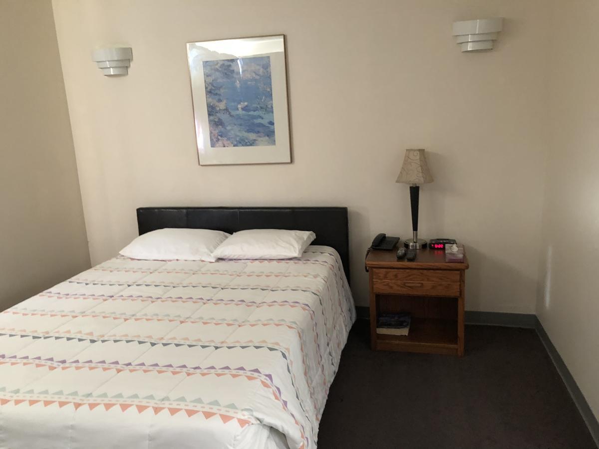 The Capri Motel