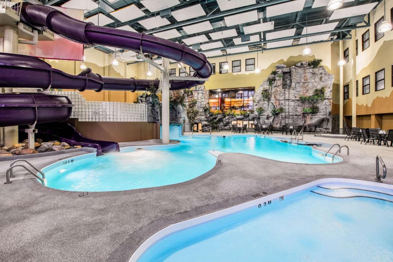 Hotel Clarion & 3*
