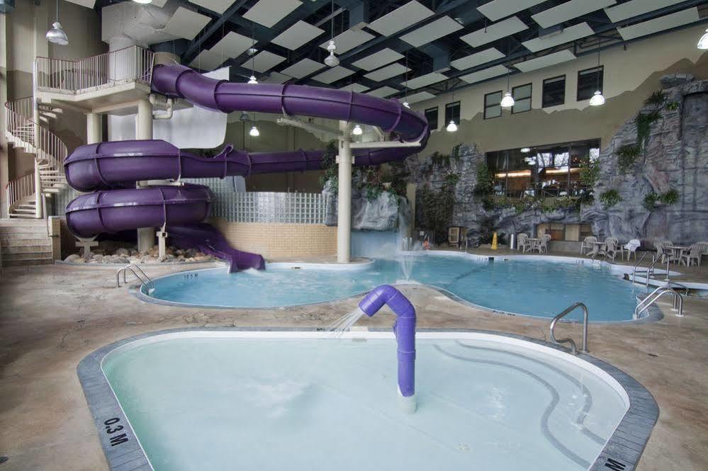 Hotel Clarion & 3*