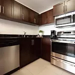 Luxury Living With An Amazing View 2302