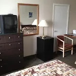 Airport Motor Inn