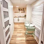 Cozy Basement Suite Winnipeg Walk To Transit