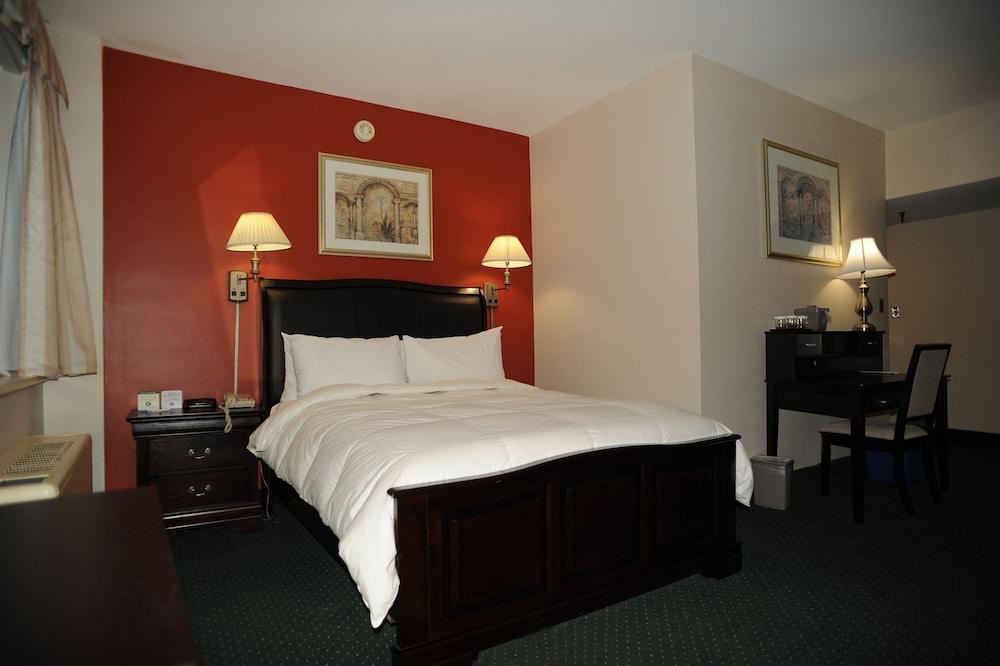 The Marlborough Hotel