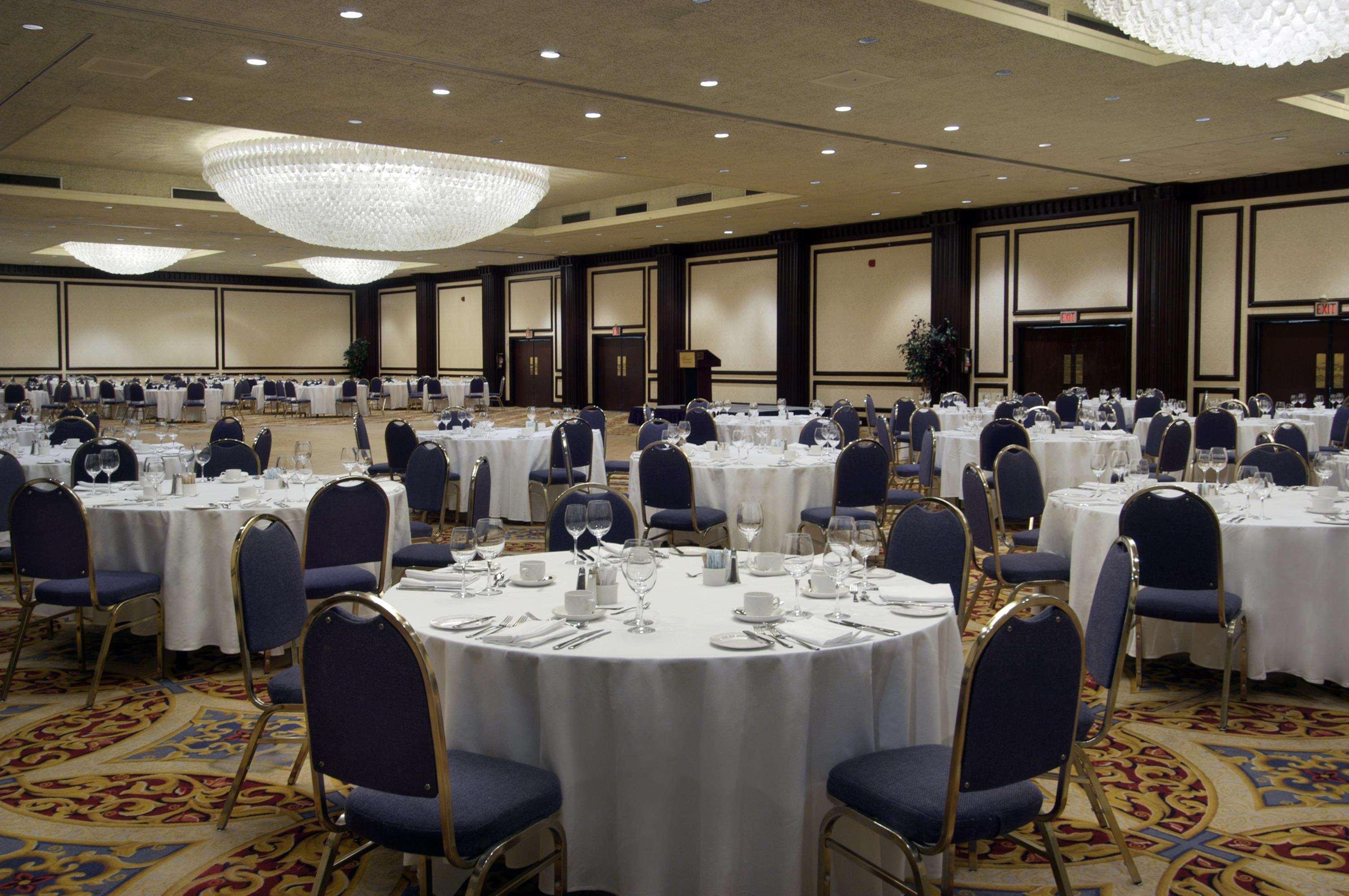 Fairmont Hotel 4*