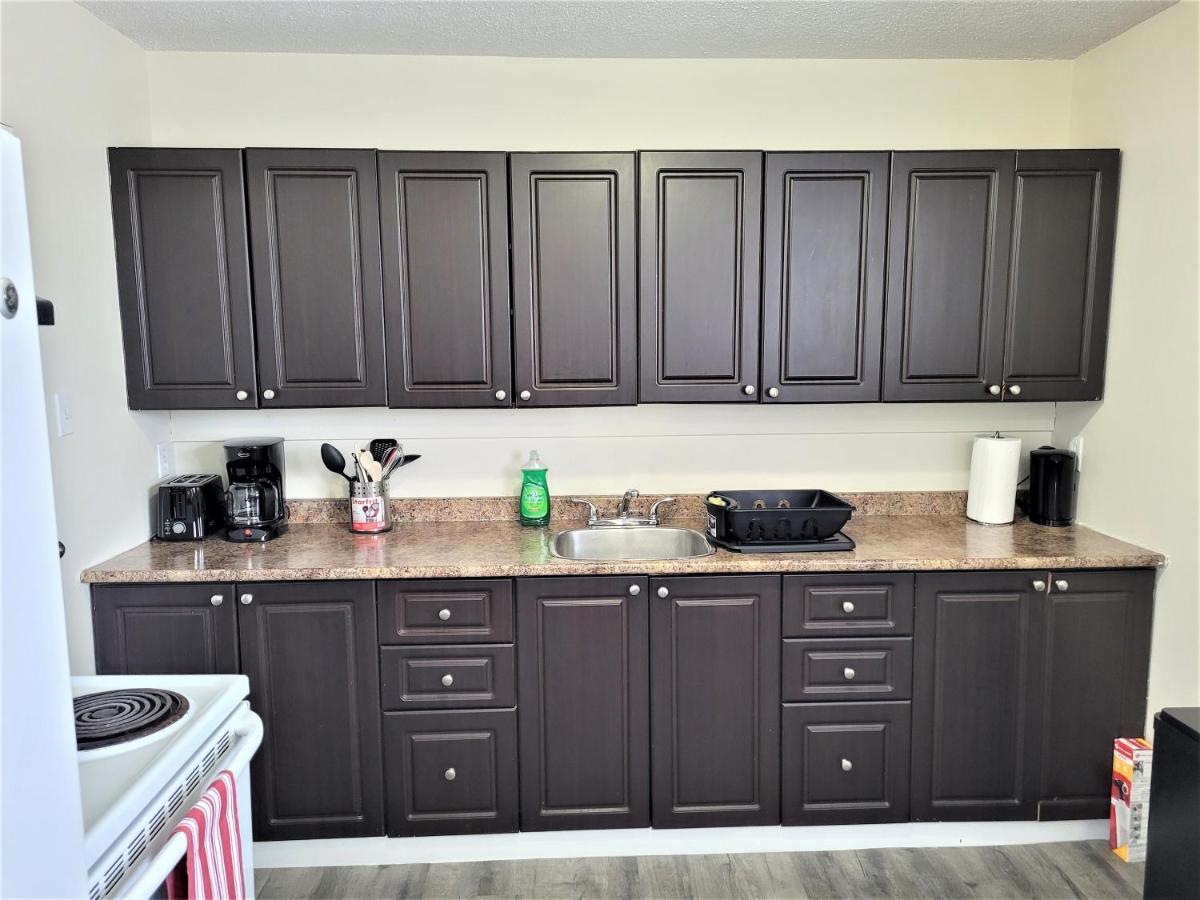 Apartment Cozy 4 Bedroom Townhouse - Peaceful Feel Of Winnipeg