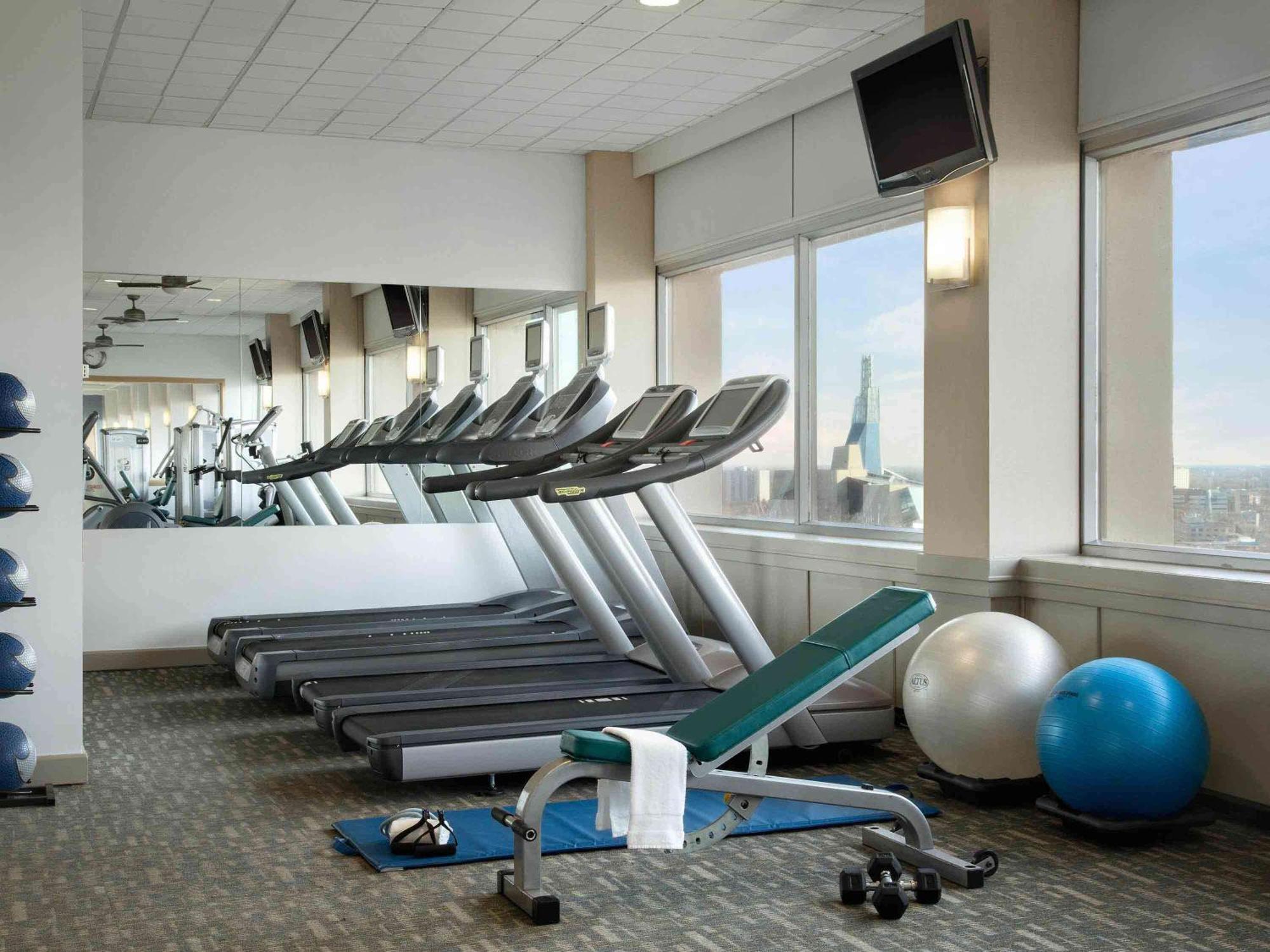 Fairmont Hotel 4*