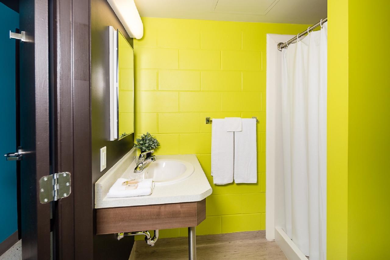 Uwinnipeg Downtown Hostel Winnipeg